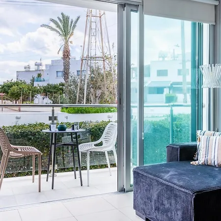 1br Apt. Next To Coralli Protaras Appartement *